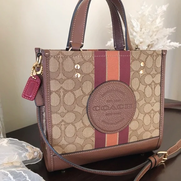 Coach Dempsey Tote 22 In Signature Jacquard With Stripe And Patch - Picture 7 of 16